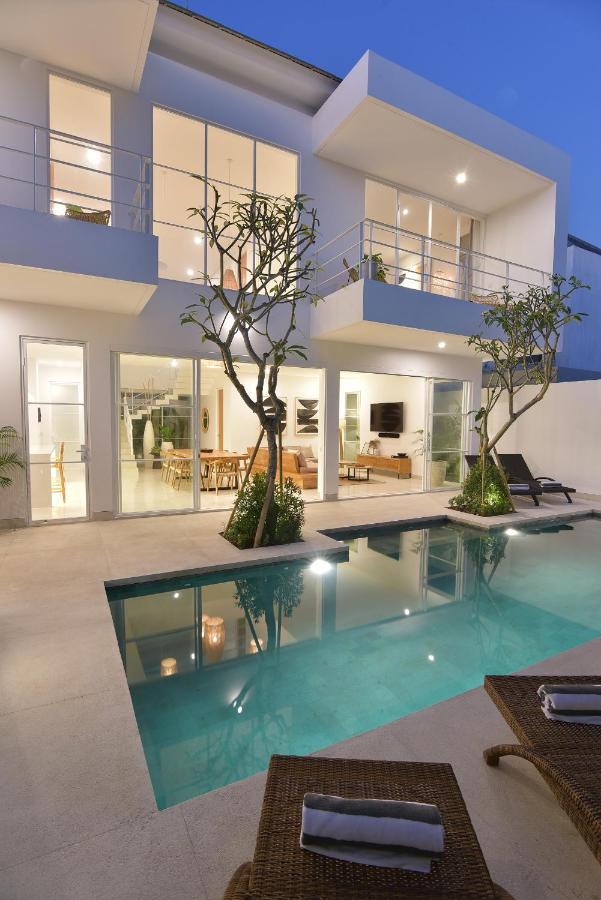 Villa Cruz Close To Finns Beach Club Canggu Exterior foto