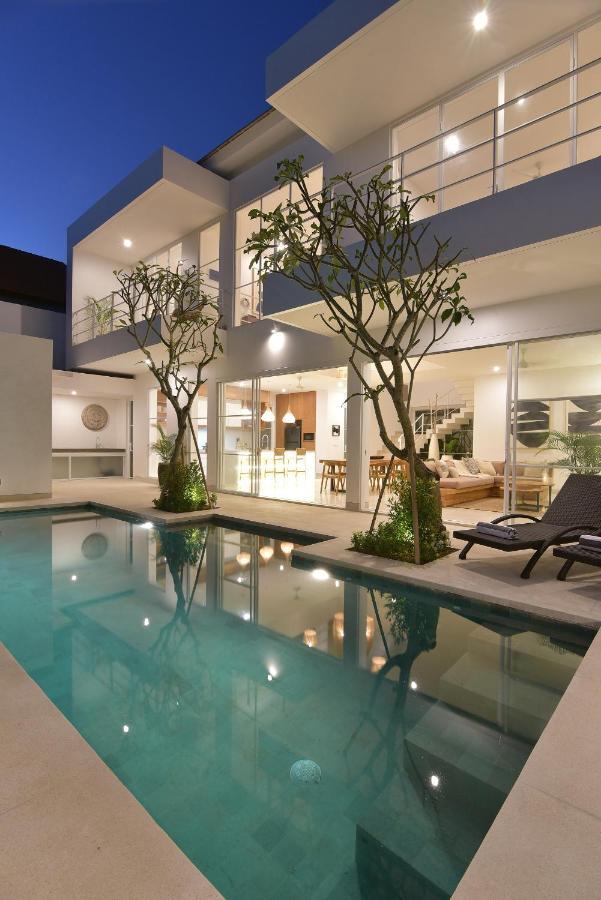 Villa Cruz Close To Finns Beach Club Canggu Exterior foto